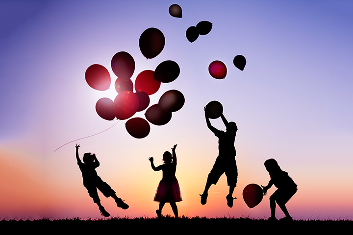 30 Brilliant Balloon Games For Kids - Early Impact Learning