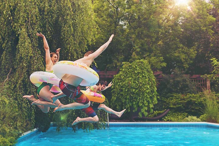 Teen Pool Party - Pool Party Ideas, Themes and Games for Teenagers
