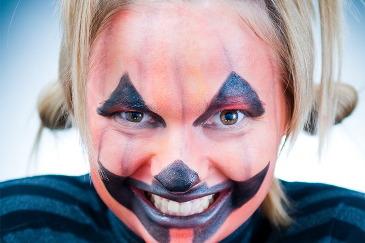 30 Easy Halloween Face Paint Ideas - Halloween Makeup Ideas for