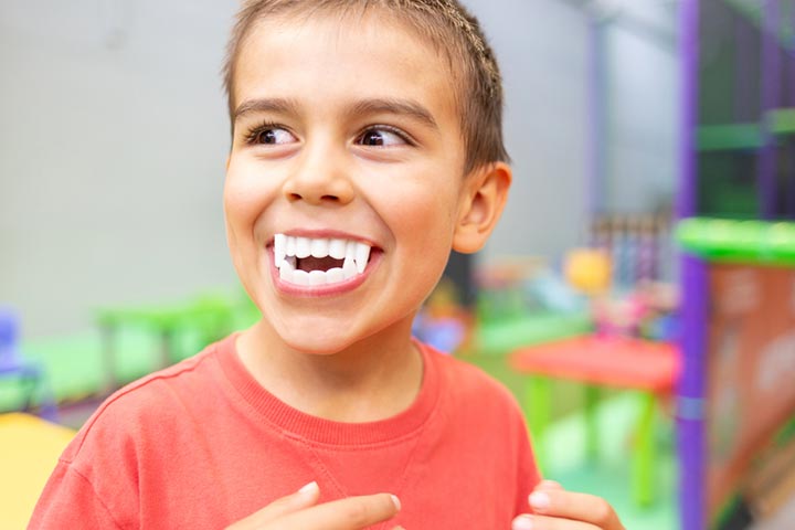 How To Make Vampire Teeth For Kids?