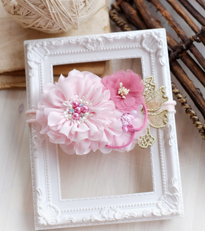 25 Best DIY Picture Frame Ideas [Beautiful, Unique, and Cool