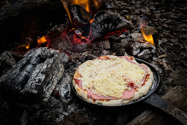 Dutch Oven Pizza Camping Recipe: Fun, Tasty, Batter-Based Crust