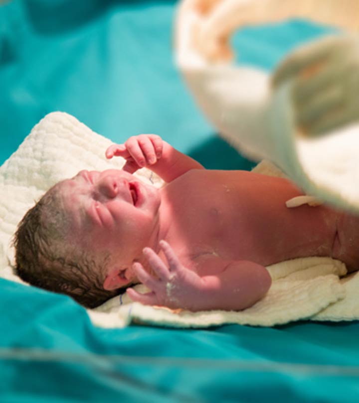 5 Things Unborn Babies Feel During A C-Section (And 2 They Don
