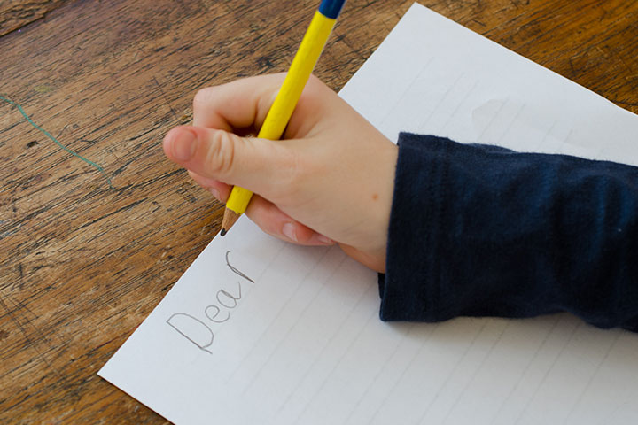 10 games which will help your kids to improve their handwriting