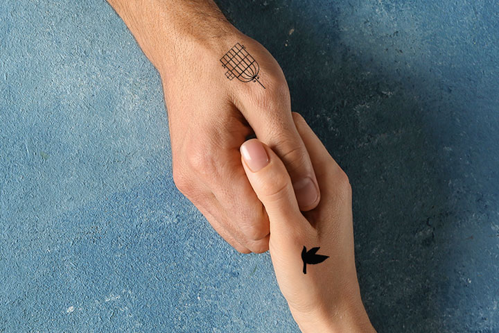 20 Best Minimalist Couple Tattoos To Get With Your SO