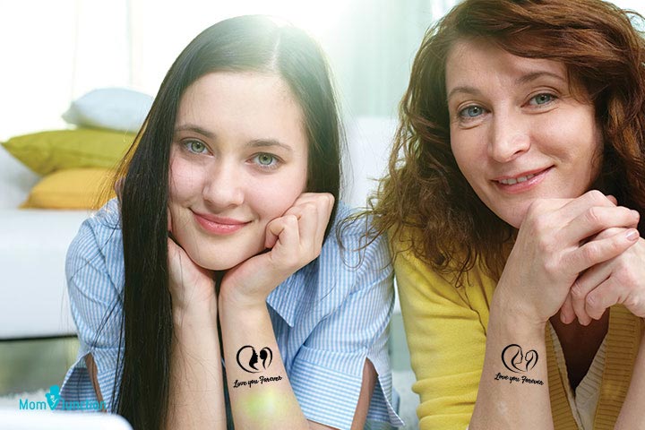 12 BEAUTIFUL MOTHER AND DAUGHTER TATTOO IDEAS TO SHOWCASE YOUR LOVE   alexie