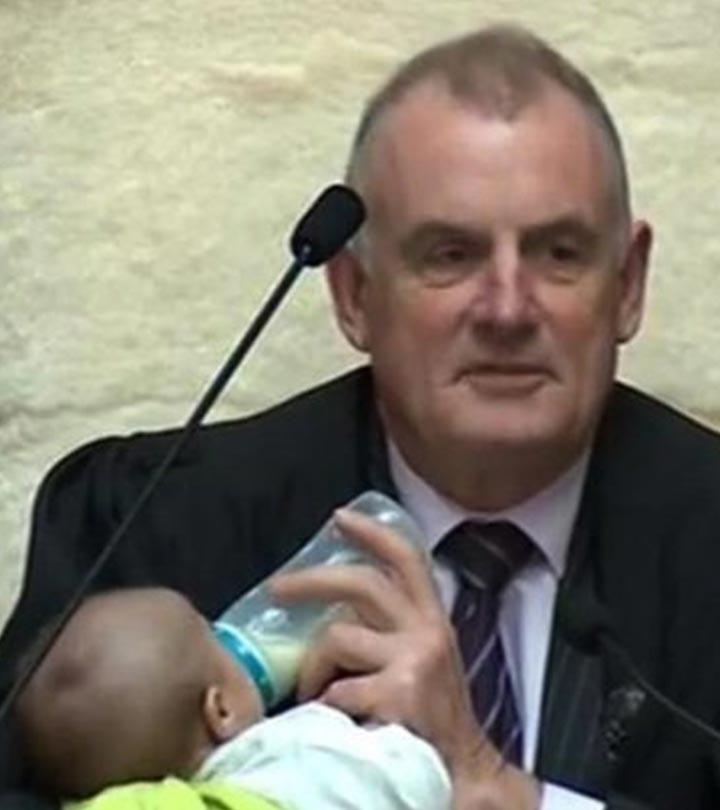 New Zealand House Speaker Babysits Colleague