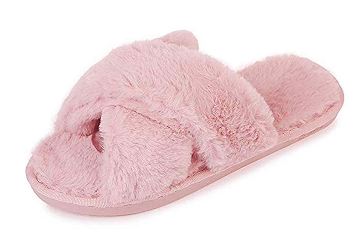 Slippers Ladies Summer Fluffy Mink Fur Slippers 100% Mink Fur Slippers  Ladies Sandals 2021 Home Slippers Girls Outdoor Slippers - China Slippers  and Ladies Slippers price