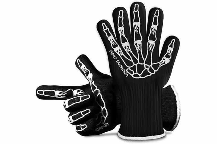 Brandobay Heat Resistant Oven Mitt for Left or Right Hand - Red with Black  Neoprene Coating - More Flexible Than Silicone