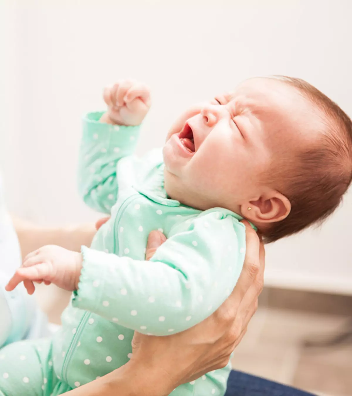 Silent Reflux In Babies: Signs, Causes, Remedies &amp; Treatment