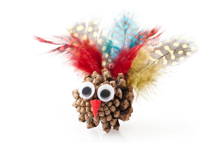 Feathered bird crafts for kids - super cute feathered friends - Curious and  Geeks