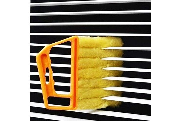 This Window Blind Duster Brush Is the Best-Selling Trick to
