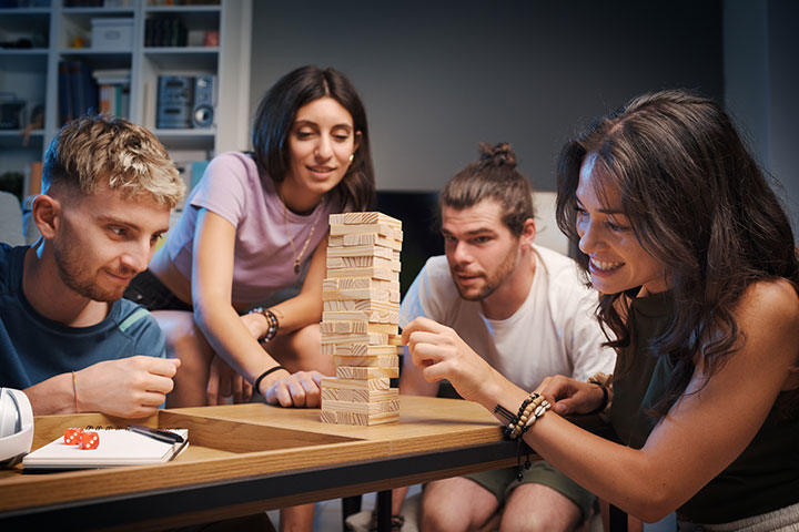 5 games you can play with friends
