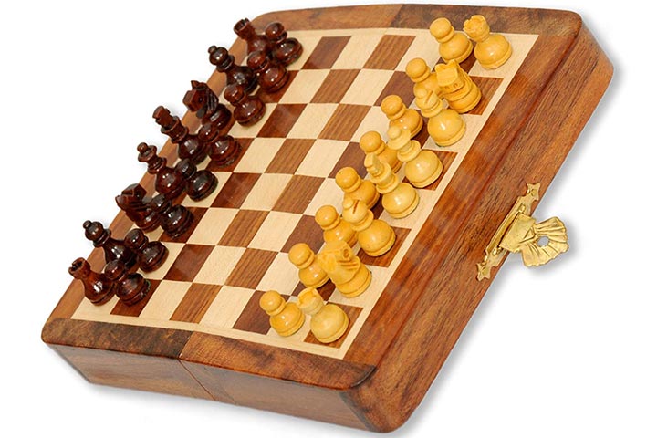Stonkraft Collectible Folding Wooden Chess Game Board Set with Magnetic  Crafted Pieces, 7 X 7