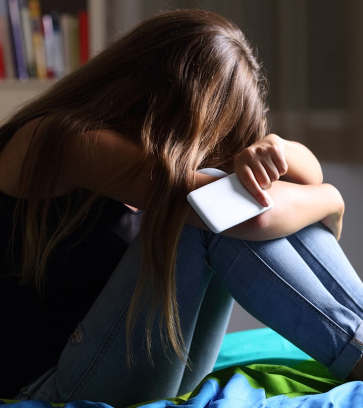 7 Signs Your Child Might Be A Victim Of Cyberbullying