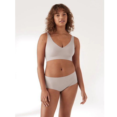 Busti Bras - Bra Boutique - Full coverage Bras is our speciality, this Bras  will eliminate double boob and spillage, it tucks everything in and still  gives you comfort, lift and support
