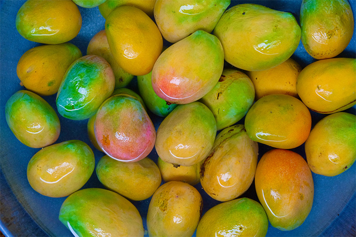 9 amazing Mango fruit Nutrition facts and Health benefits