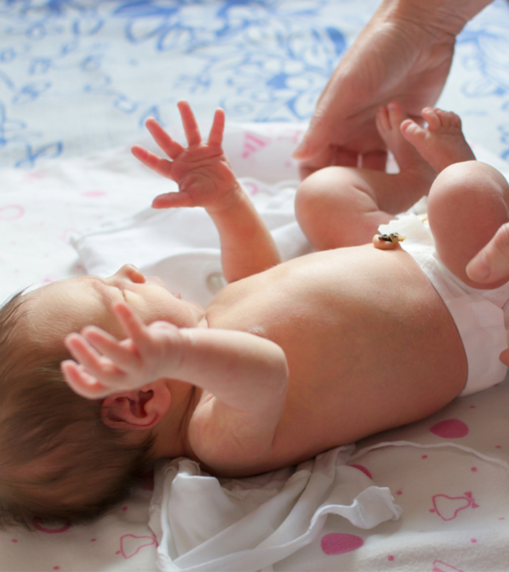 10 Easy Steps To Follow While Cleaning Your Infant
