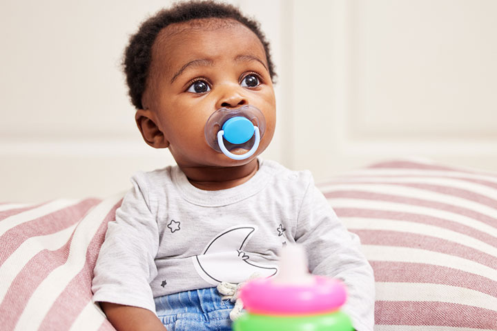 11 Signs Of Over-Stimulated Babies & Ways to Deal With Them