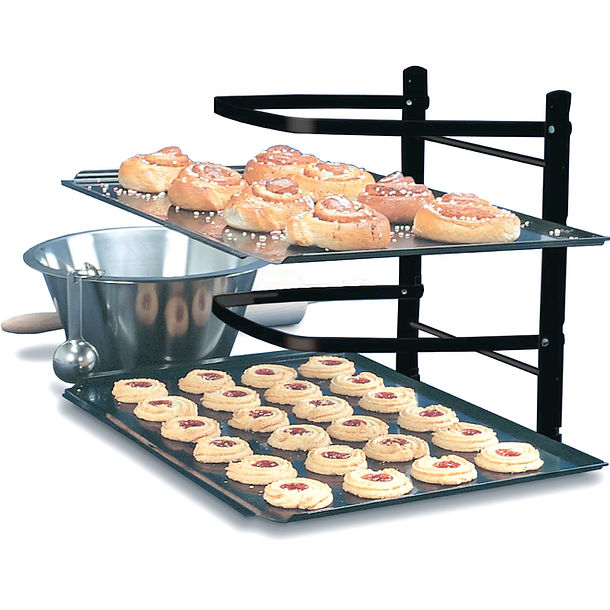 https://www.momjunction.com/wp-content/uploads/product-images/linden-sweden-bakers-4-tier-metal-cooling-rack_afl1223.jpg