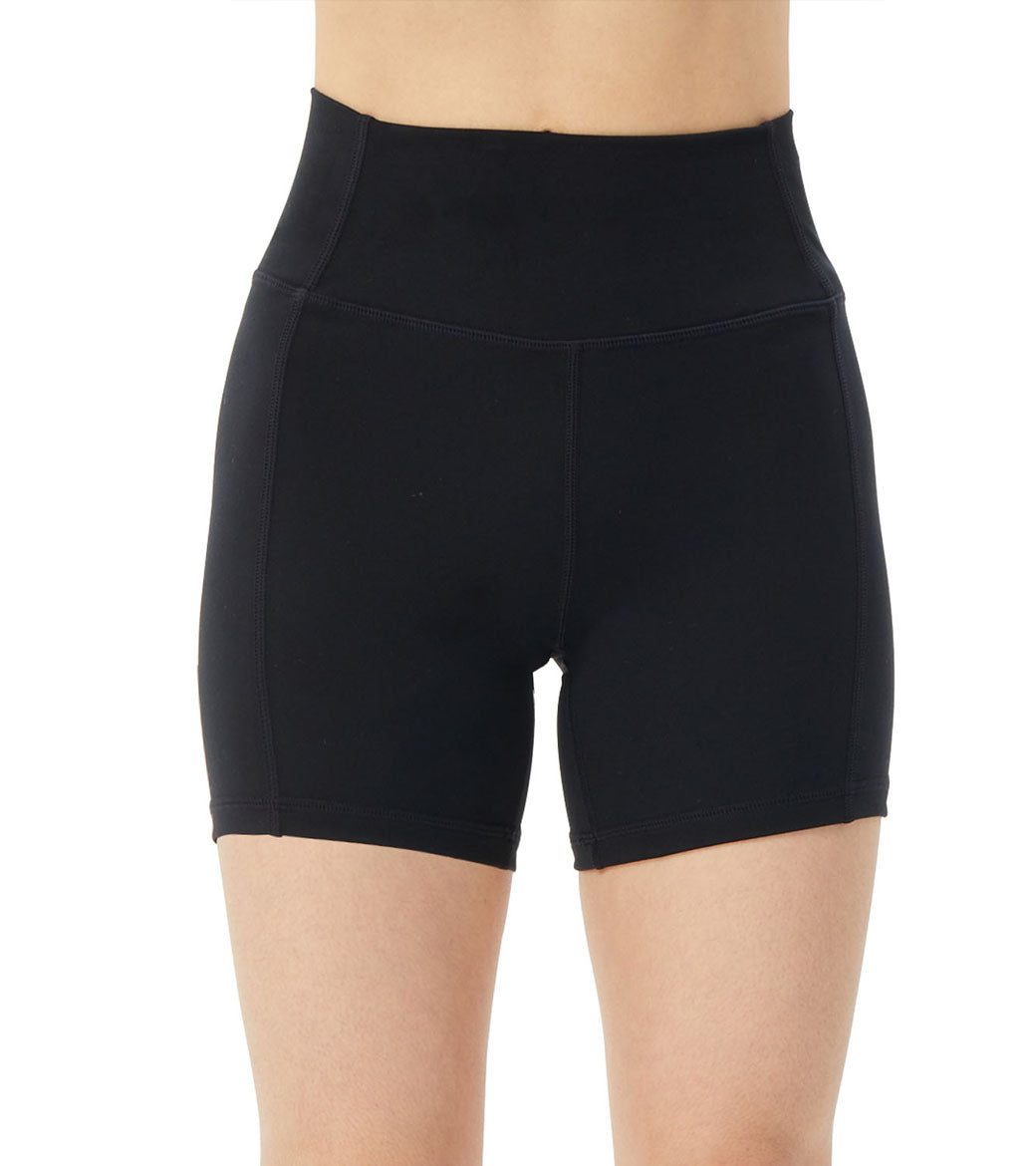 13 Best Volleyball Shorts For Women In 2024, With Reviews